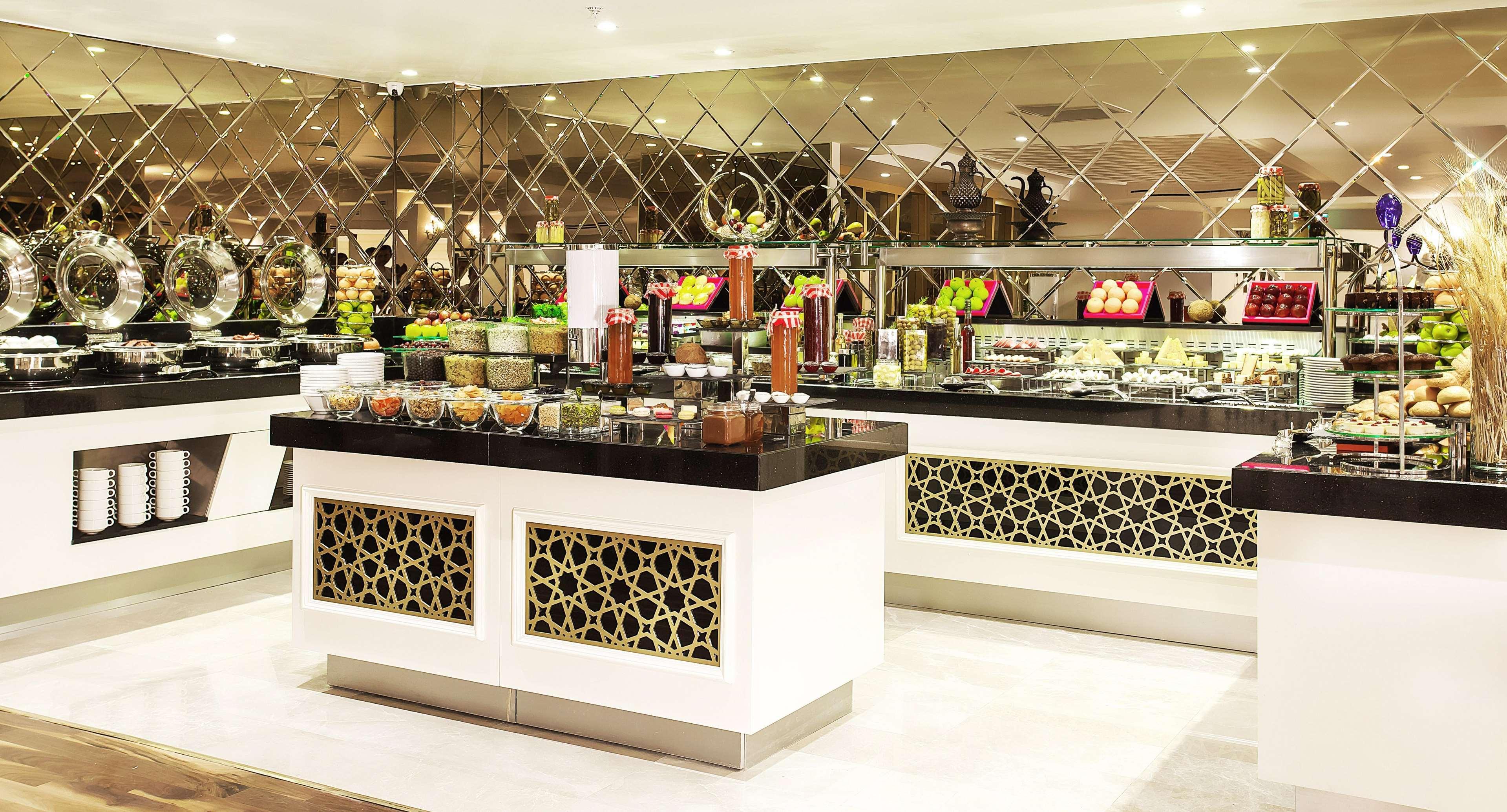 Hotel Doubletree By Hilton Gaziantep Extérieur photo